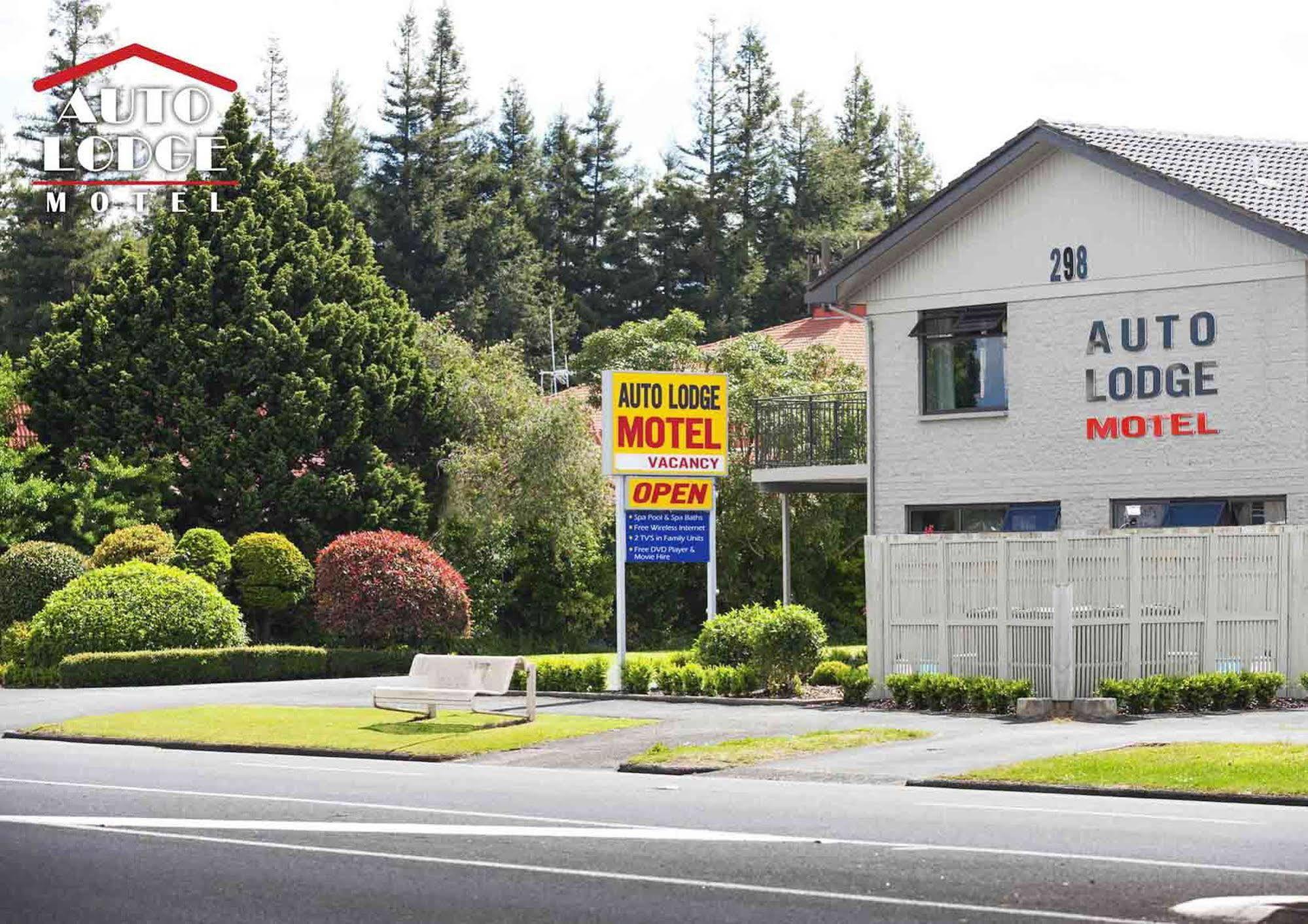 Auto Lodge Motel Hamilton Exterior photo